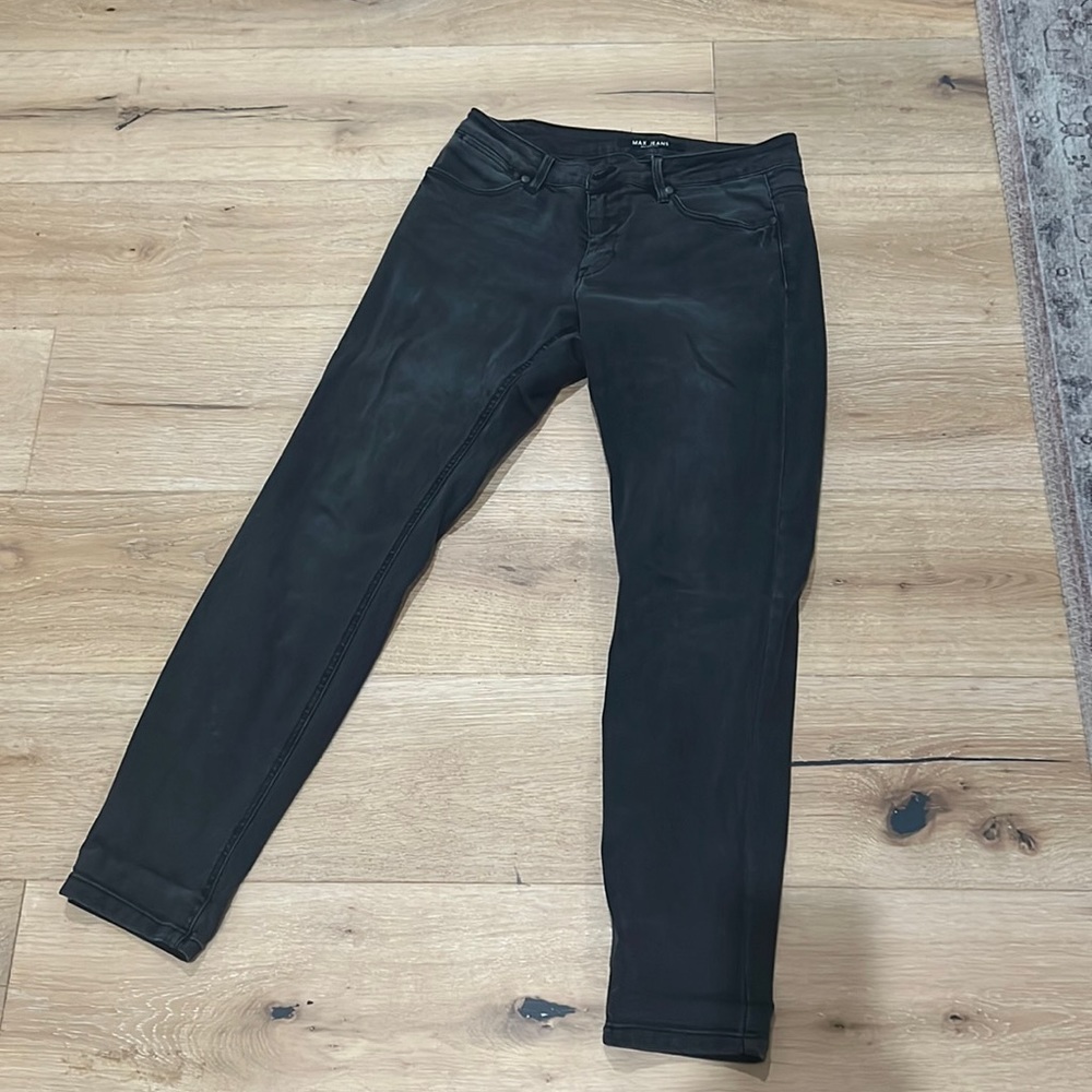 Stretchy black jeans